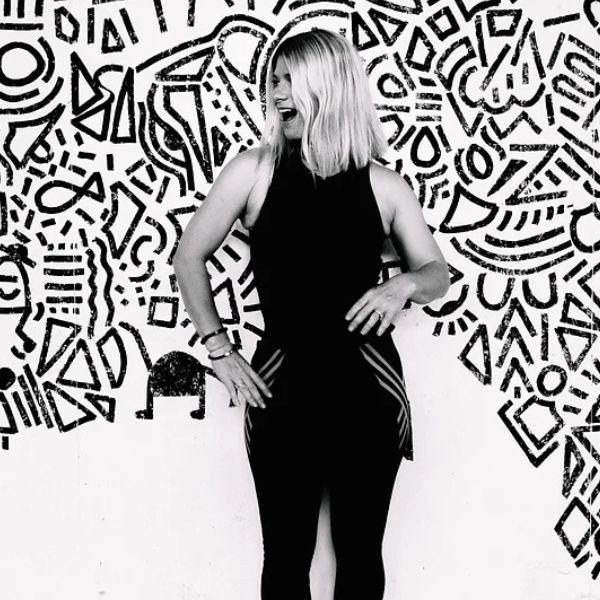 Sarah (Sas) Cook